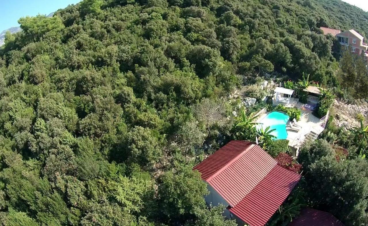 Relax Tiny Villas 40 Meters Of The Beach Zrnovo Exterior foto